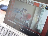 Z00m接続の練習中