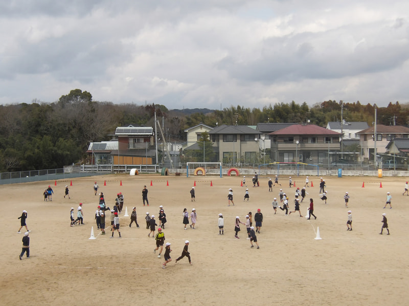 6年生VS 在校生