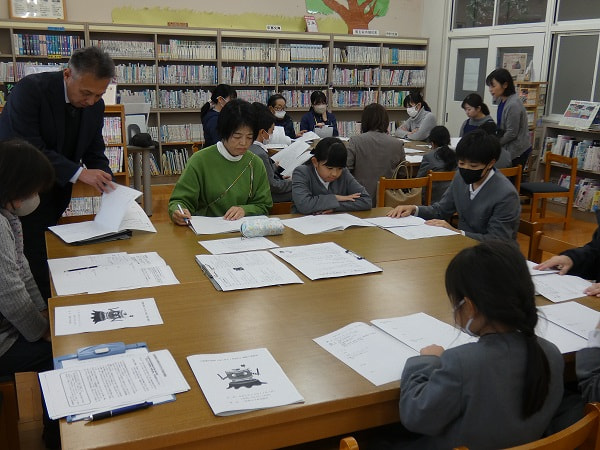 校則見直し委員会.jpg