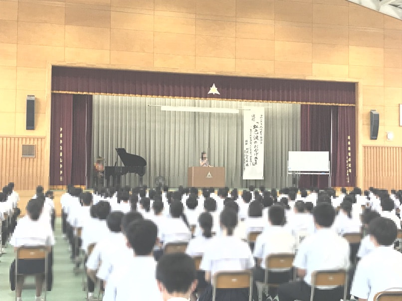 人権講演会01.jpg