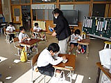 ビー玉ちょきんパーティをしました!(1、2年)