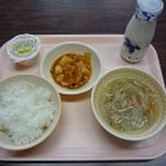 今日はベリー先生の母国、フィリピン料理の献立です!