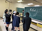 吉部の春をイメージして~黒板アート制作はじまり~