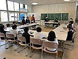児童総会「6年生を送る会について」を行いました!