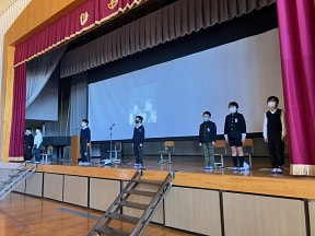 明日は参観日、2分の1成人式です!
