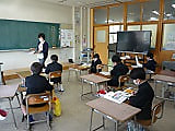 先生を待っている間に・・・(3、4年生)