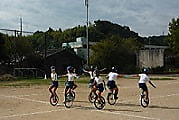 全校練習5日目(応援、一輪車、大玉ころがし、障がい物走)