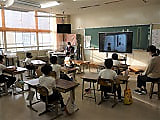 読み聞かせをしていただきました!