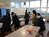 中学校の先生にも支援をいただいています!