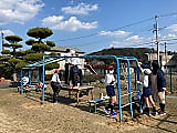 雲梯をきれいに!(奉仕作業)