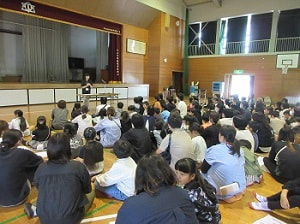 4年生 親子ふれあい活動  手話教室
