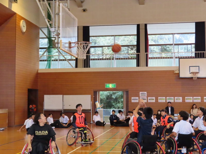 10月16日(木) 人権講演会