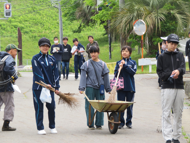 5月11日(日) 川上地区 春の雑草撲滅運動