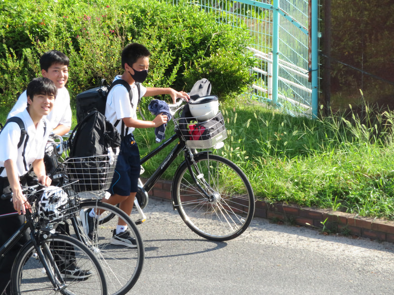 7月16日(水) 朝の登校の様子