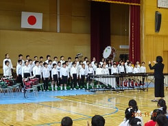 音楽集会を開催しました