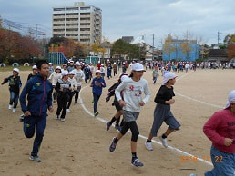 来週は校内持久走大会