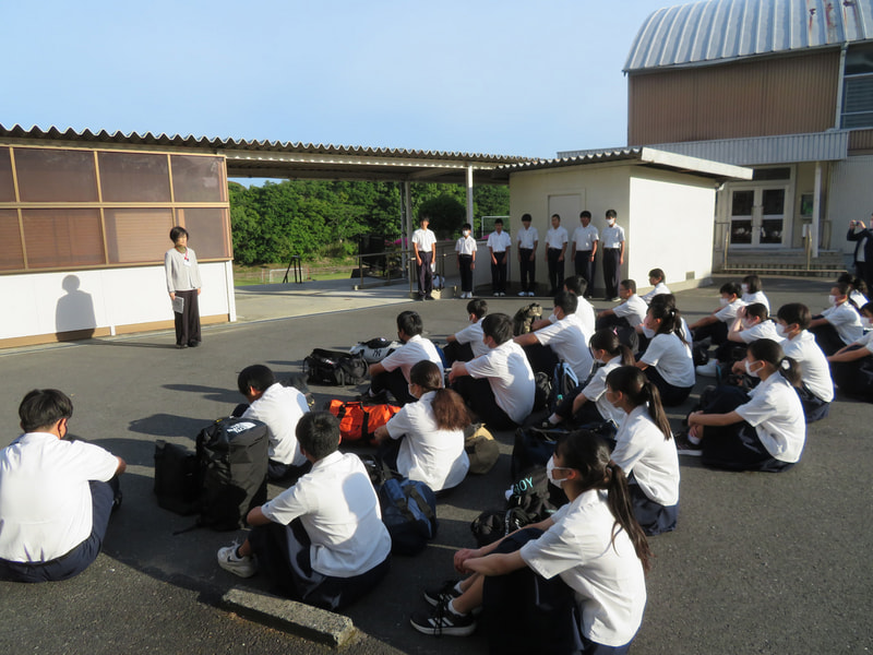 5月30日(木) 修学旅行に出発