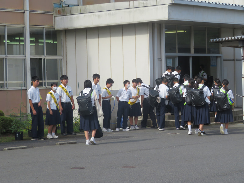 7月3日(水) あいさつ運動