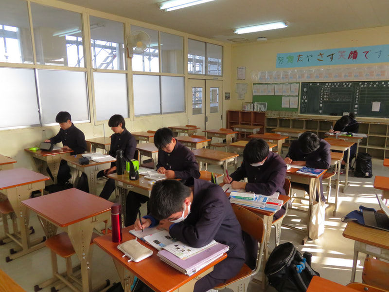 12月25日(水) 冬休み初日の様子