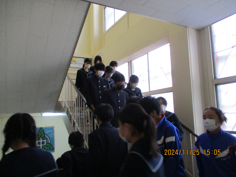 11月25日(月) 避難訓練