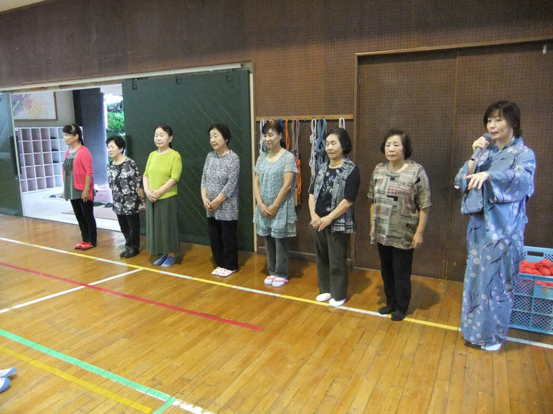 厚東音頭の練習
