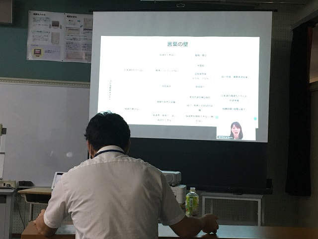 2008051.JPG