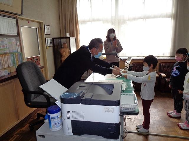 2011262.JPG