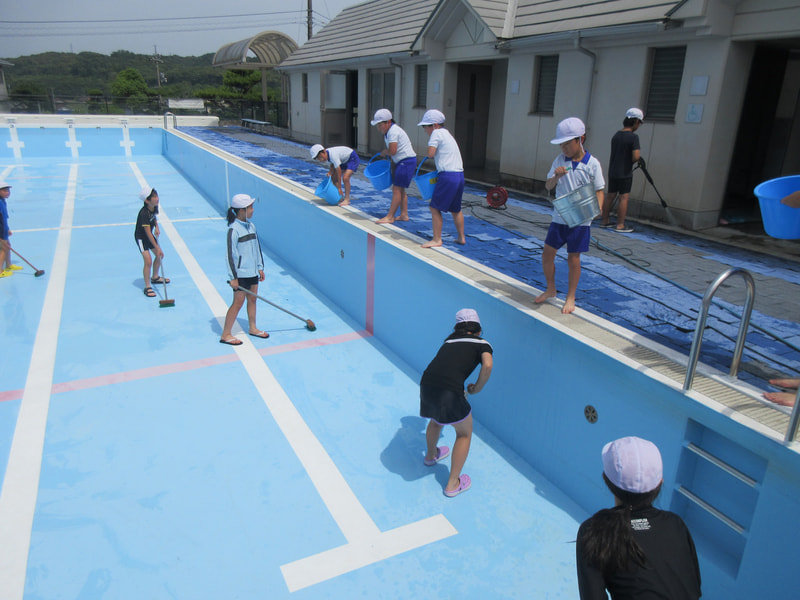 6月11日(火) プール掃除!!