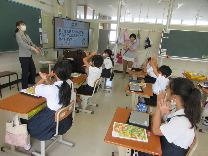 9月6日(金) 5・6年生「食育」の授業