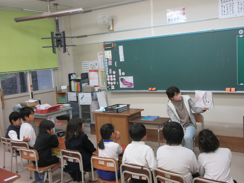 12月16日(月) ステキな朝のひととき☆「読み聞かせ」