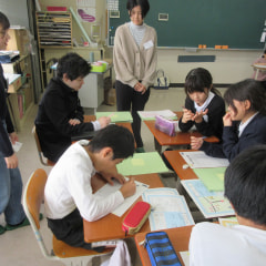 11月12日(火) P.B.L.(プロジェクト型課題解決研究)のとりくみ ~まとめの「熟議」にむけて~