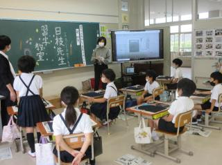3・4年生 赤間硯習字教室