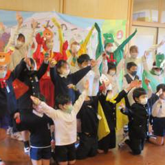 1・2年生 吉部小1・2年生万倉留学&ゴハンジャー登場