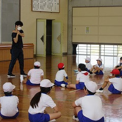 5月16日(火) 全校体育で体力アップ!!