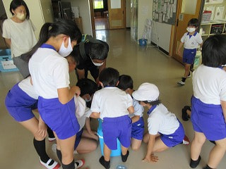 全校 学芸員さんから教えてもらいました