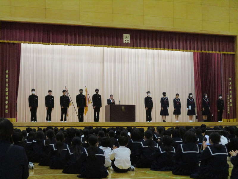 全校集会がありました。