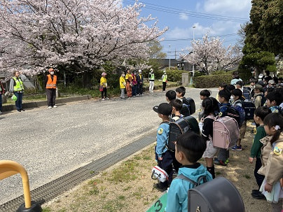 1年生の下校見守り、ありがとうございます。