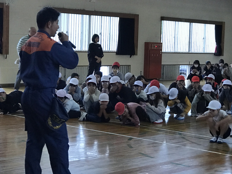 合言葉は「お」「は」「し」「も」!(火災避難訓練)