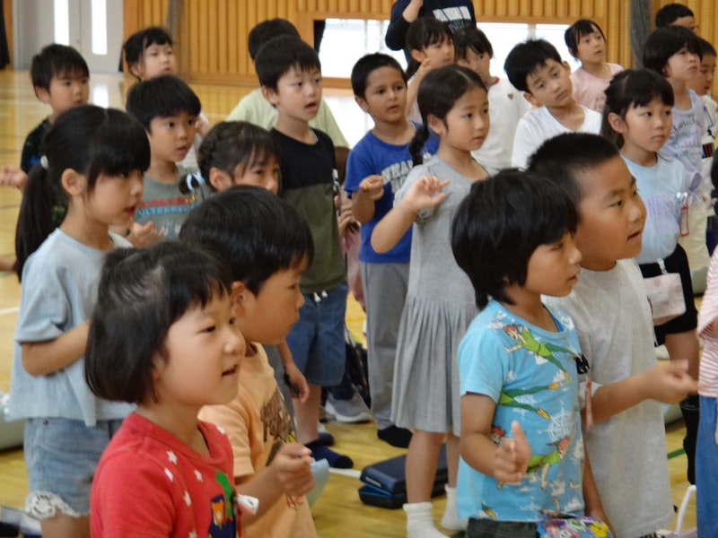 1年生 けんばんハーモニカ教室