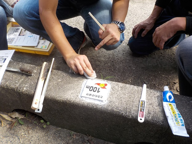 皆で作業中 (1).JPG