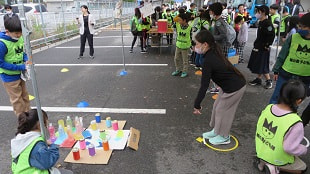 秋祭り輪投げ.JPG