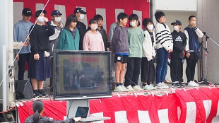 秋祭り６年発表.JPG