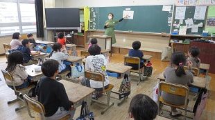 ３年歯磨き指導１.JPG